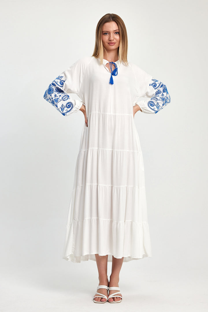 (4P.PACK) Heritage Muse Embroidered Maxi Dress
