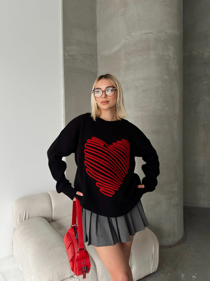 Heart Motif Knit Jumper in Black & Red