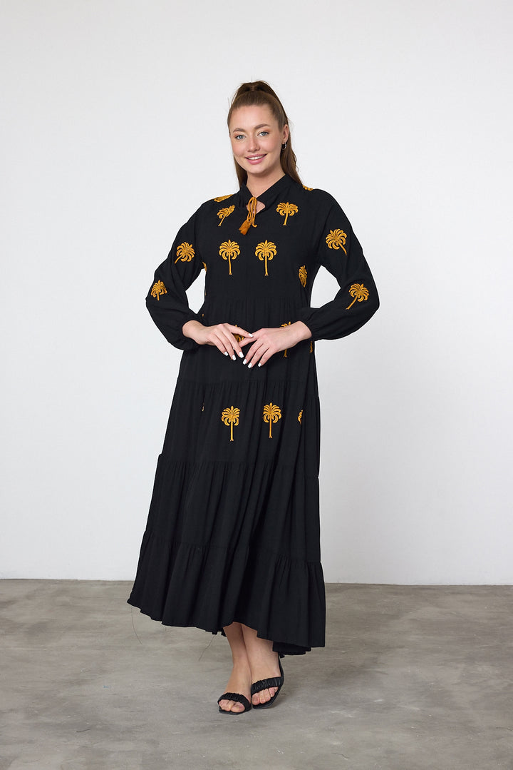 (4P.PACK) Midnight Palm Embroidered Maxi Dress
