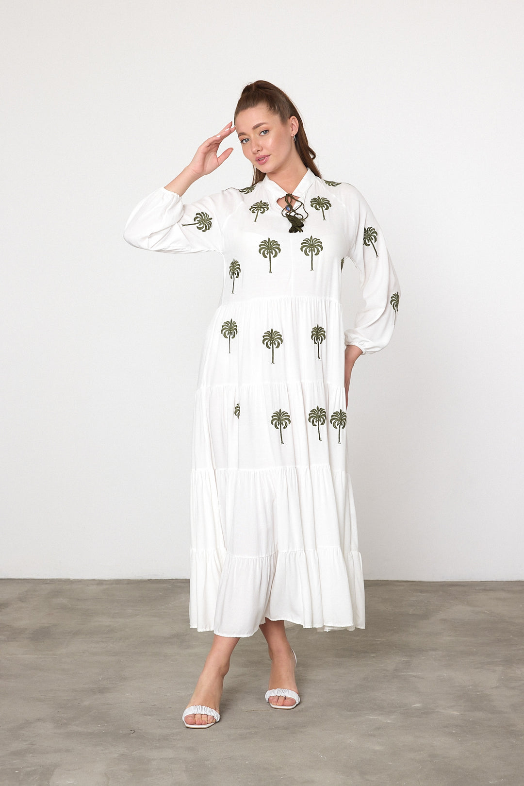 (4 P.PACK)Palm Breeze Embroidered Tiered Maxi Dress
