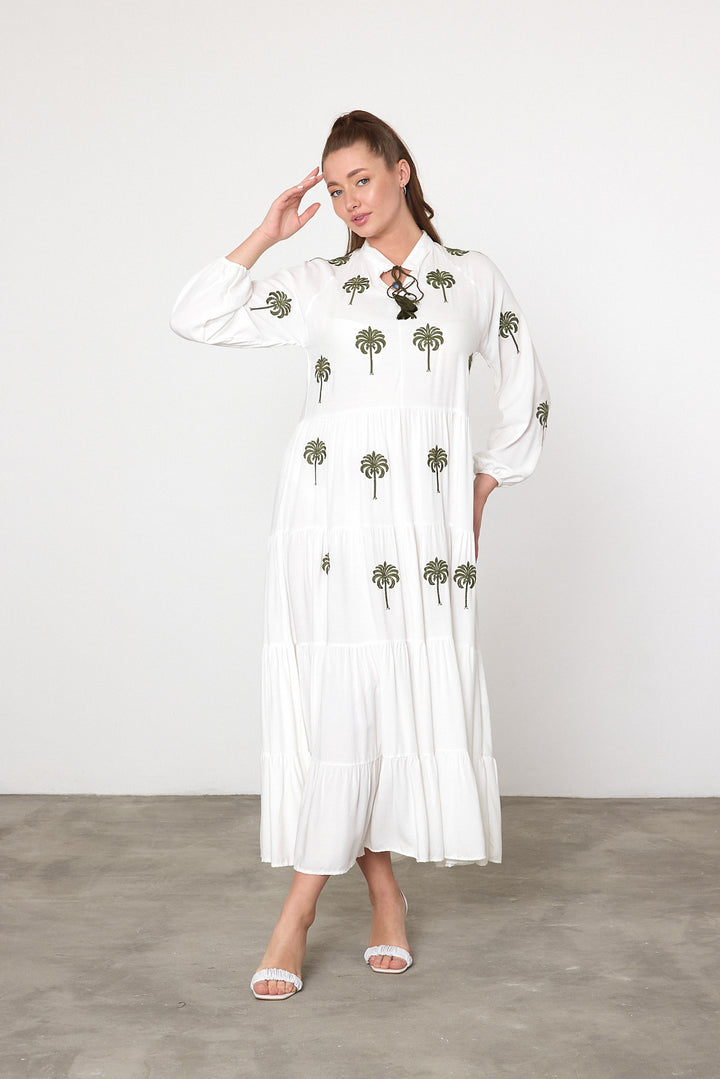 (4 P.PACK)Palm Breeze Embroidered Tiered Maxi Dress
