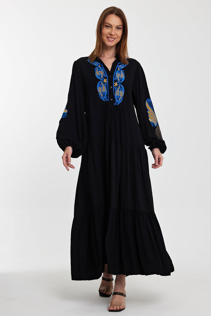 (4P.PACK)Midnight Peacock Embroidered Maxi Dress