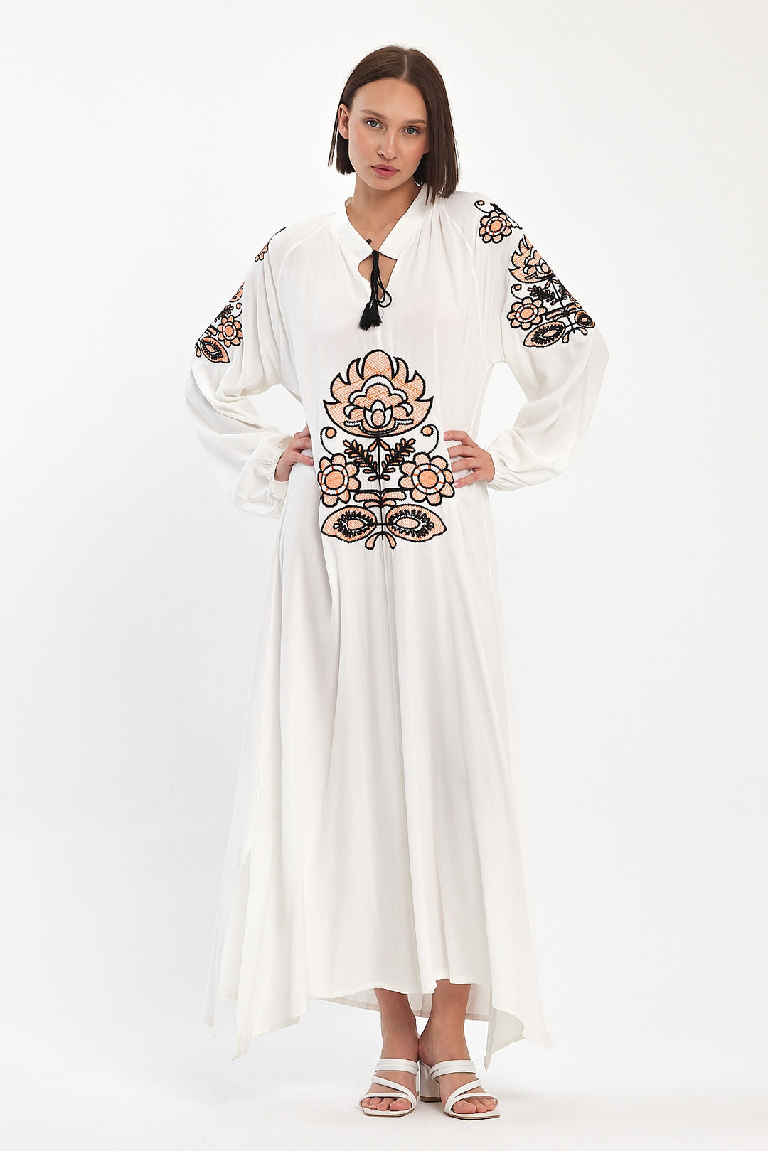 (4P.PACK) Boho Luxe Embroidered Maxi Dress