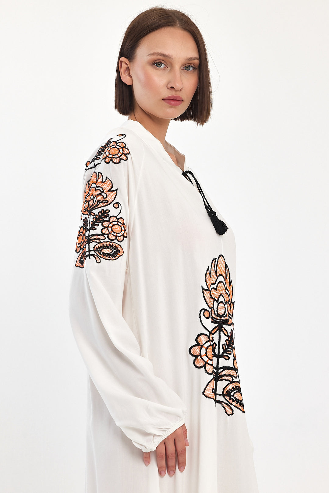 (4P.PACK) Boho Luxe Embroidered Maxi Dress