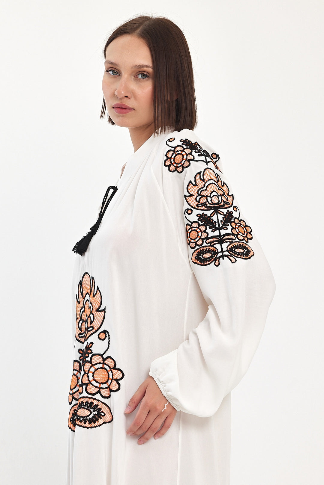 (4P.PACK) Boho Luxe Embroidered Maxi Dress