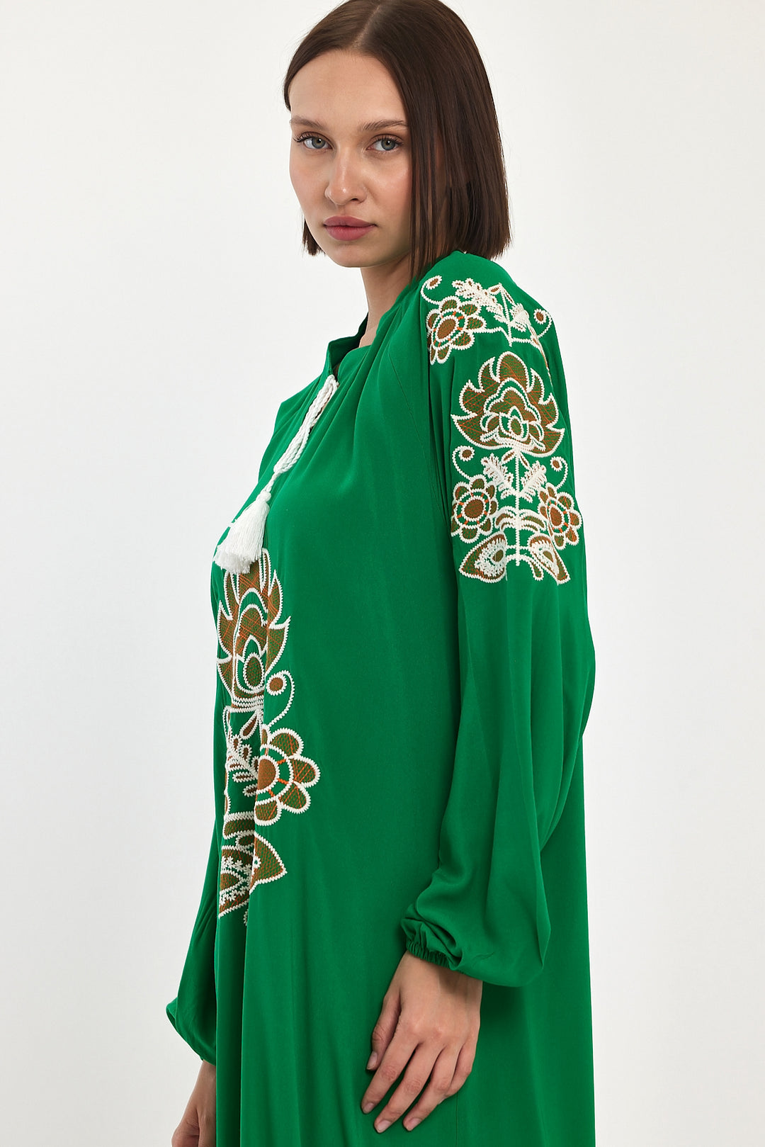 (4P.PACK) Boho Luxe Embroidered Maxi Dress