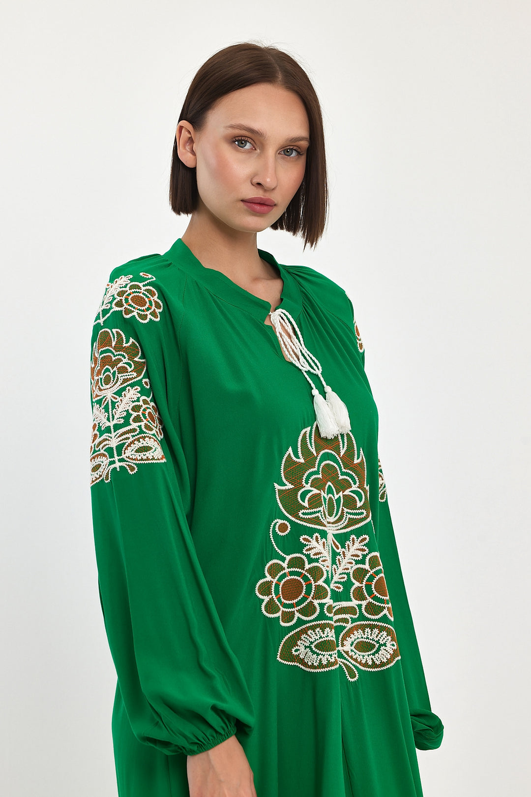 (4P.PACK) Boho Luxe Embroidered Maxi Dress