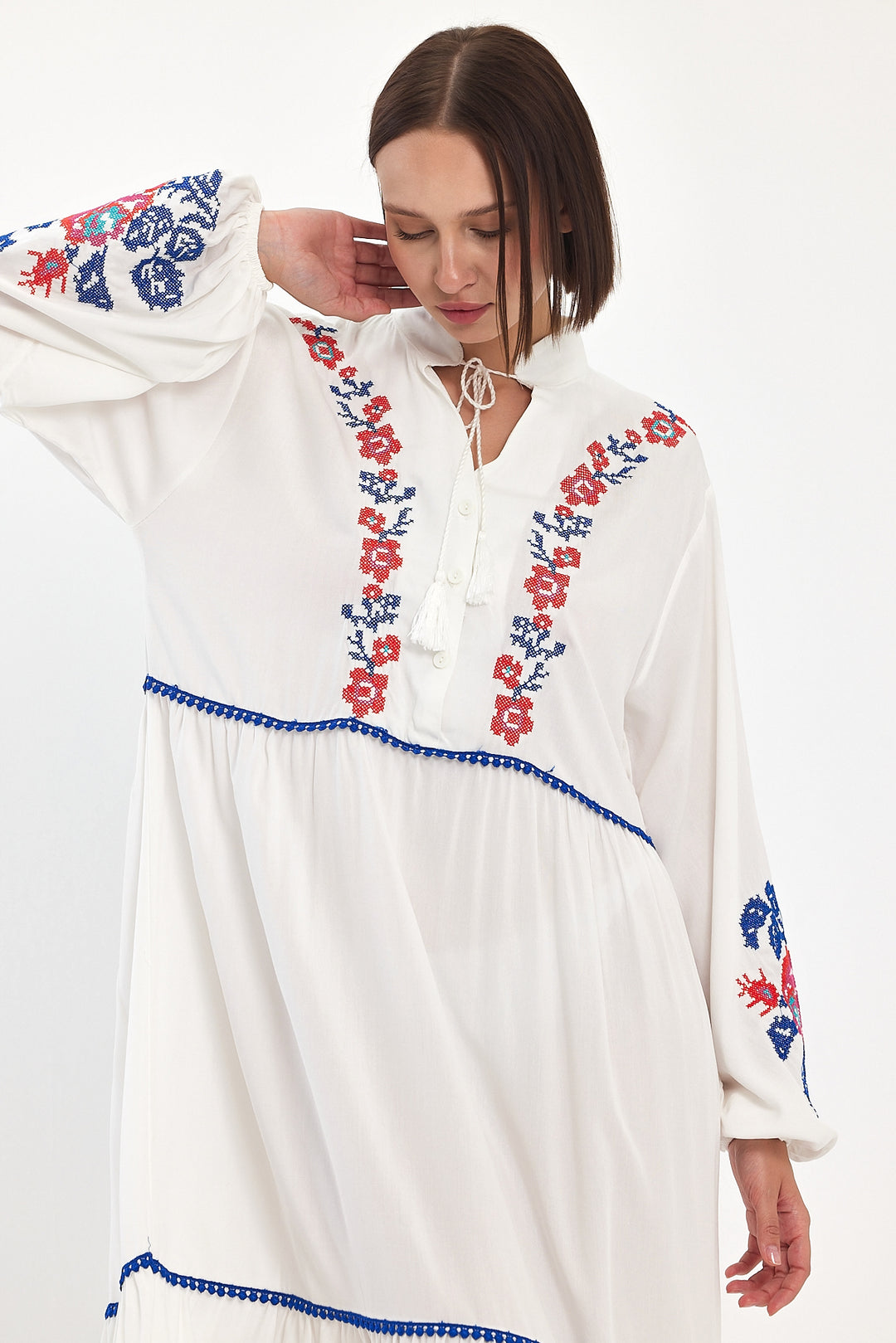 (4P.PACK) Bohemian Garden Embroidered Maxi Dress