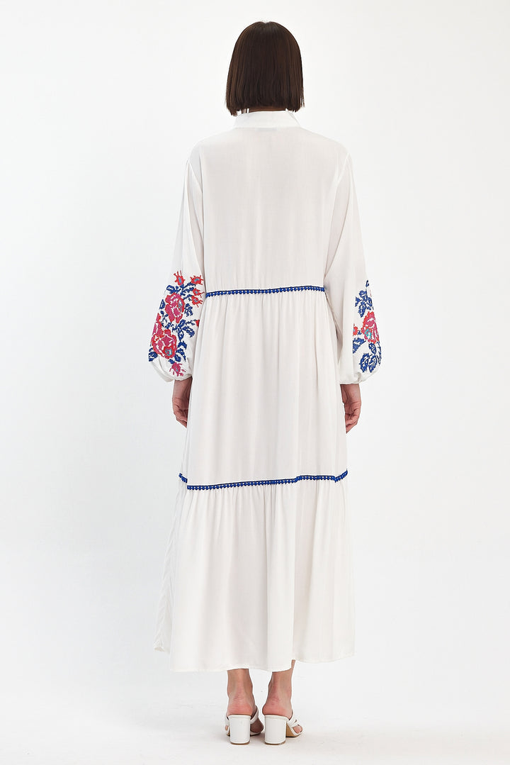 (4P.PACK) Bohemian Garden Embroidered Maxi Dress