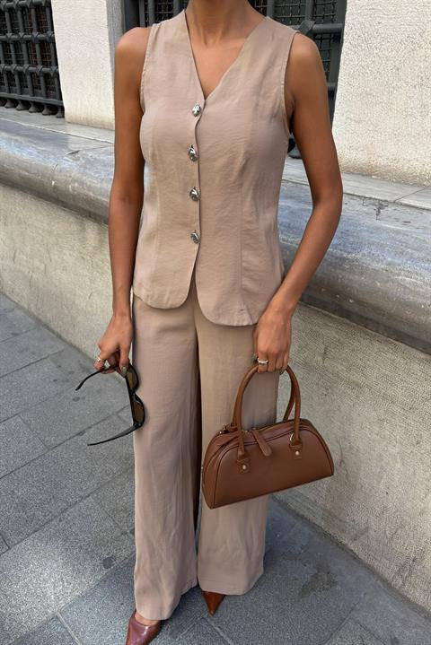 arkasi-bagcikli-yelek-plazza-pantolon--806-af