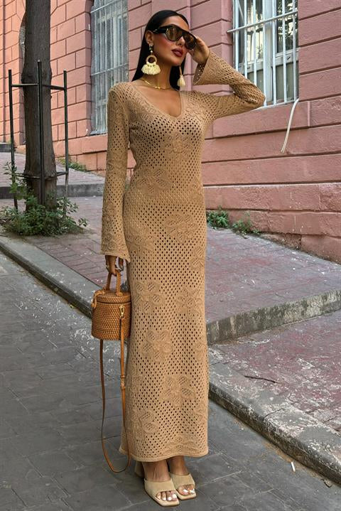 cicek-detayli-ajurlu-triko-elbise-2857-c2f777