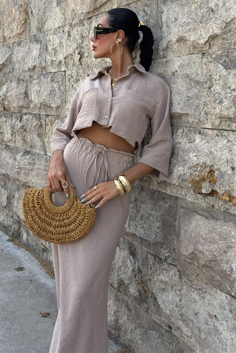 crop-gomlekli-ve-etegi-buzgulu-tasarim-c2-b81