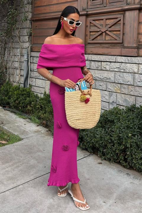 etegi-gul-detay-madonna-yaka-elbise-28--43c5-