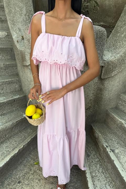 etek-ucu-brode-nakisli-boyundan-baglam-5098b3