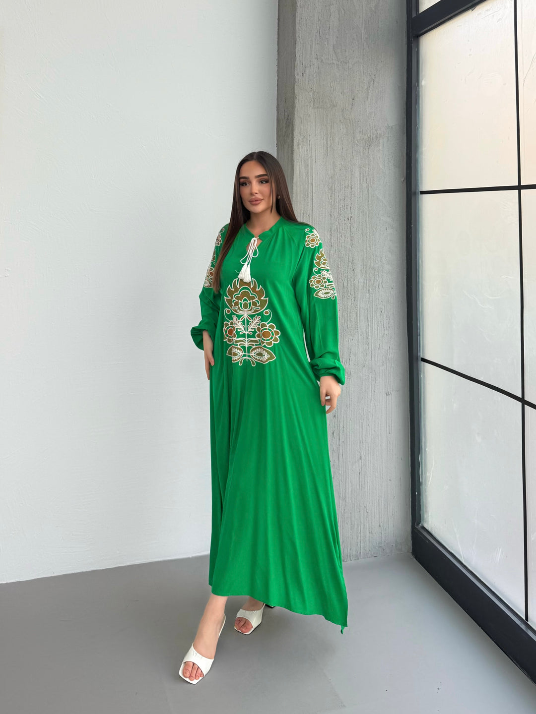 (4P.PACK) Boho Luxe Embroidered Maxi Dress