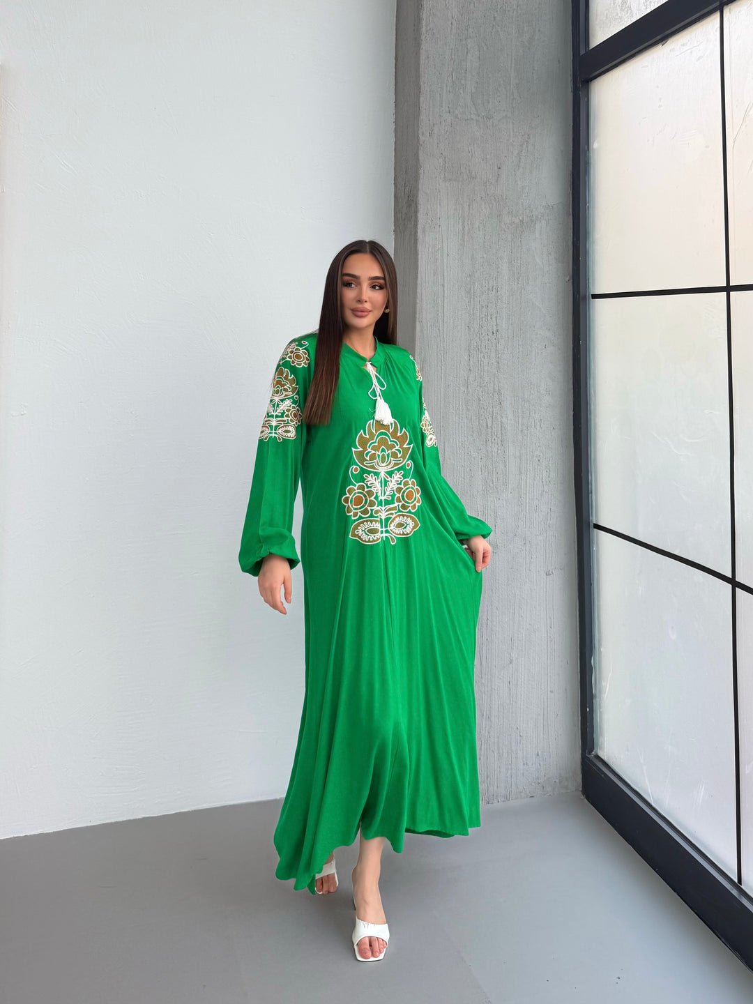 (4P.PACK) Boho Luxe Embroidered Maxi Dress