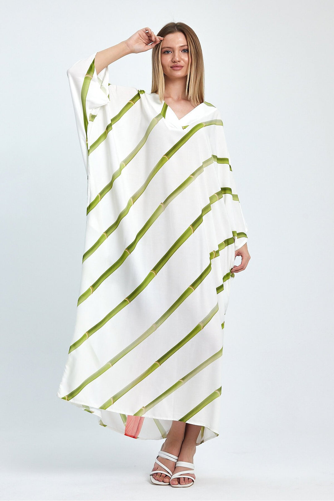 (4P.PACK) Parrot Print Oversized Maxi Dress