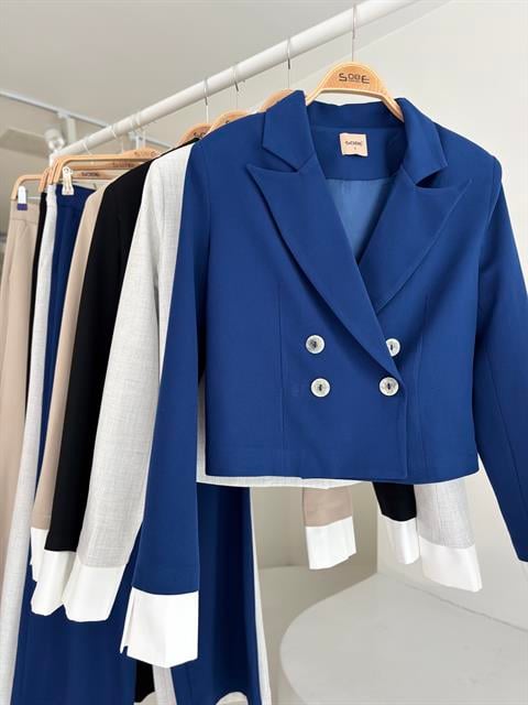 mansetleri-garnili-kruvaze-ceketli-tak--464b-