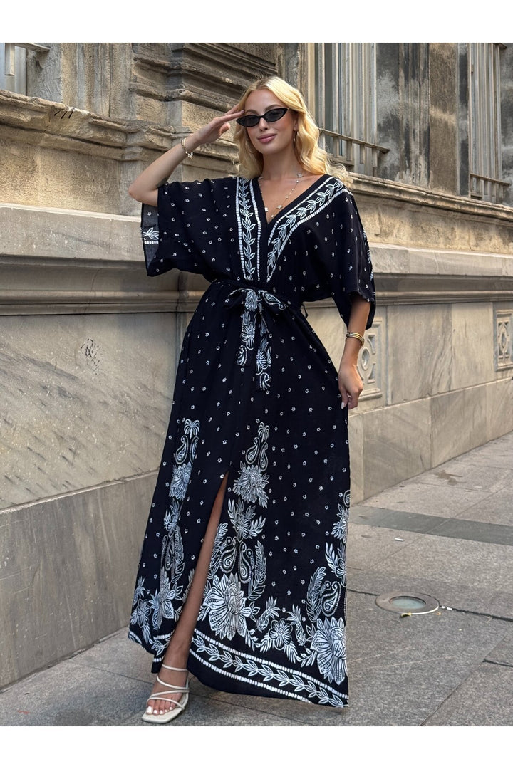 (4P.PACK) Printed V-Neck Belted Maxi Dress in Black