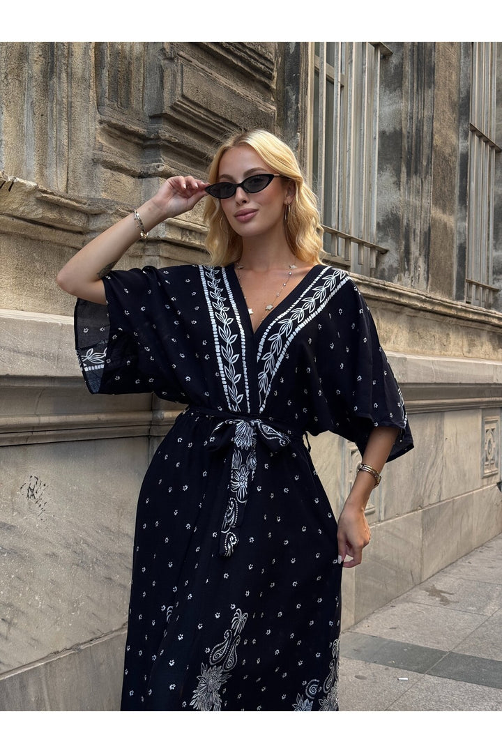 (4P.PACK) Printed V-Neck Belted Maxi Dress in Black